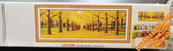 Tranh đính đá Tài Về Lộc Tới LG1194 - Con Đường Lá Vàng