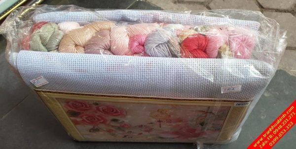 Tranh thêu chữ thập Hoa Hồng Cá Chép Cửu Ngư ZGF0776